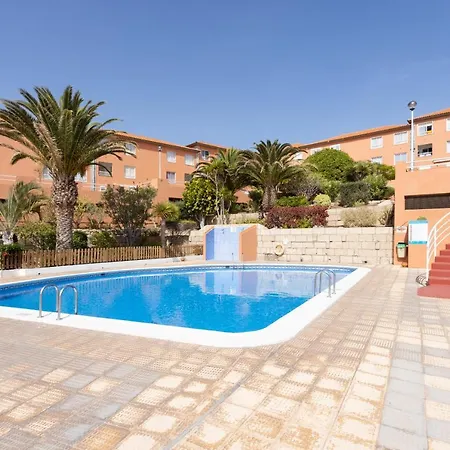 Home2book Sunny & Quiet House, Pool Apartament