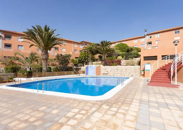 Home2book Sunny & Quiet House, Pool Apartament