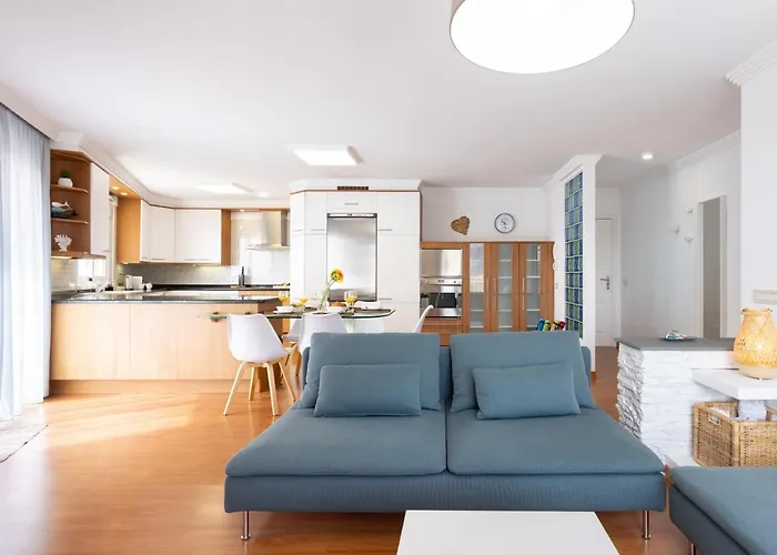 Home2book Sunny & Quiet House, Pool Apartament *